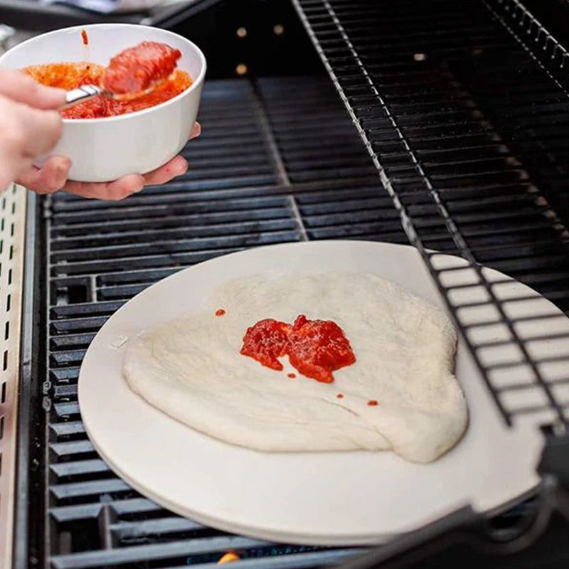 Bake crispy sourdough pizzas with Nonna’s 12-inch cordierite stone – perfect for Italian baking.